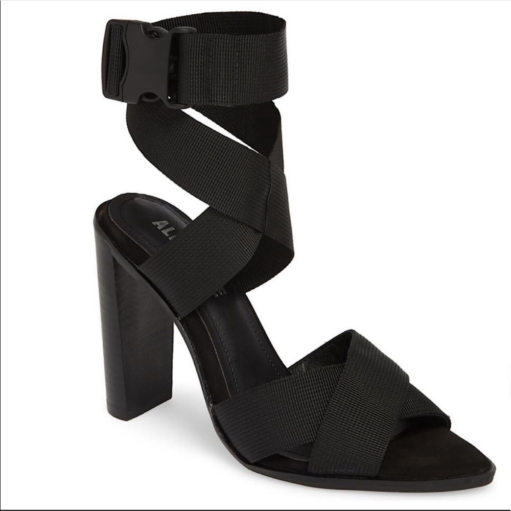 Alias Mae Soli Wrap Around Buckle Heels Black Heeled Sandals Size 38 Revolve